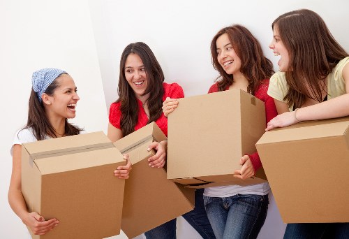 Experienced Marylebone moving team at work