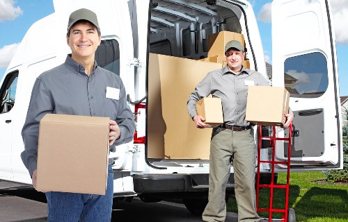 Efficient packing and loading by a professional mover